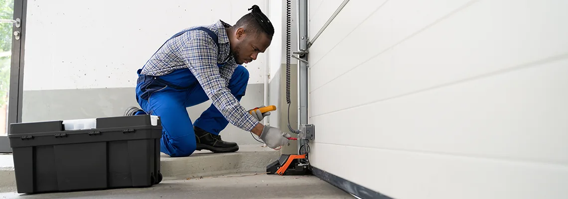 Repair Garage Door Not Closing But Light Flashing in Calumet City, IL